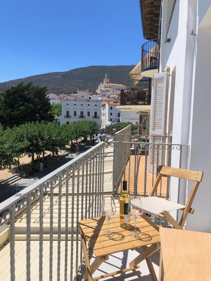 Beachfront Suite In Cadaques Center Exterior foto