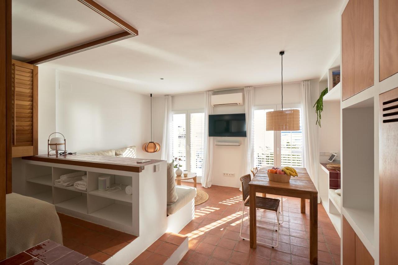Beachfront Suite In Cadaques Center Exterior foto